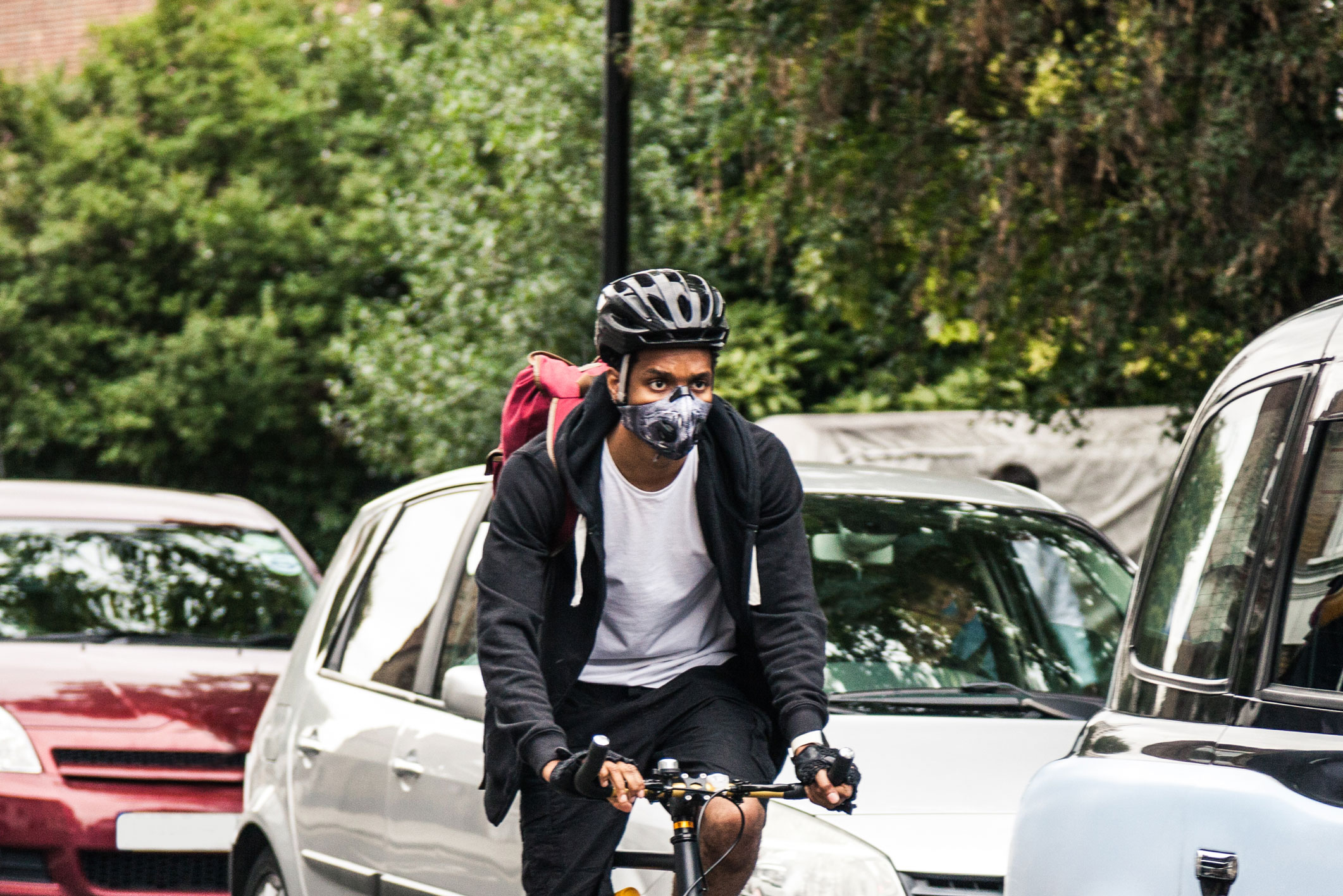 Masques dits « antipollution » : des données insuffisantes pour attester  d'un bénéfice sanitaire et recommander leur utilisation