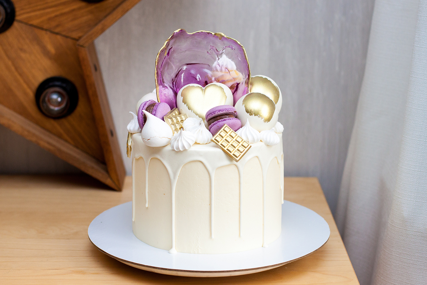Vanilla Cake Design Anniversary - CakenGifts.in-nextbuild.com.vn